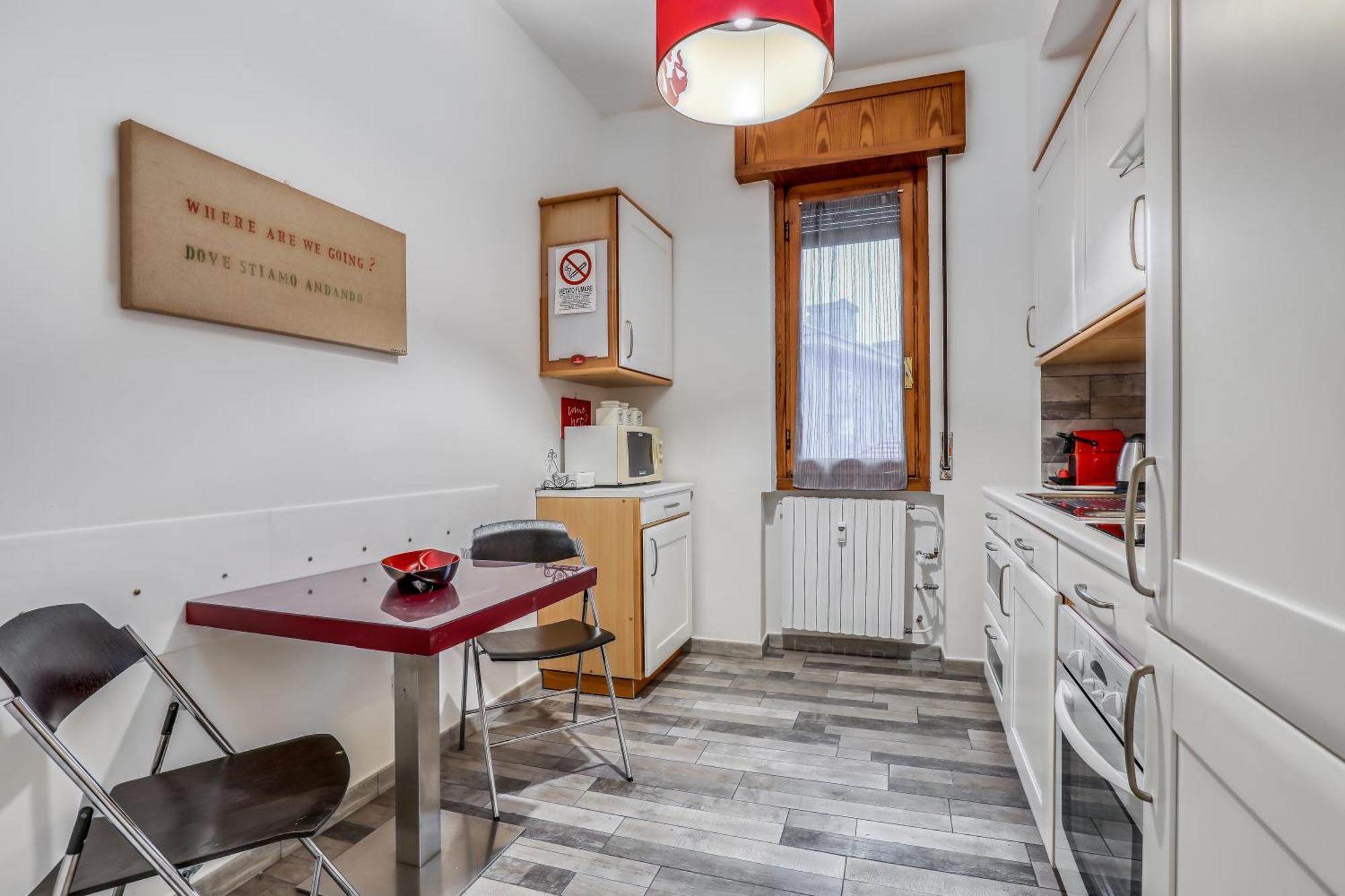 Angolo Alla Stazione - Bilocale Ristrutturato Zona Stazione E Ospedali ปาเวีย ภายนอก รูปภาพ